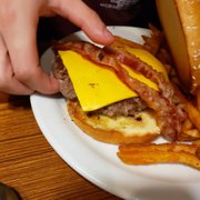 Dennys bacon cheeseburger