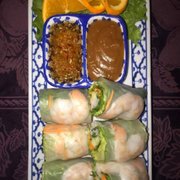 Fresh rolls with prawns