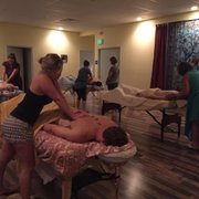 Try one of our Couples Massage workshops, and learn to massage like a pro!