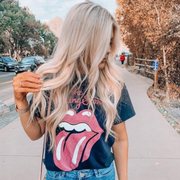 Graphic tees!!