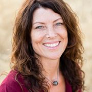 Carrie Welch : Broker Associate CA-DRE#01926238