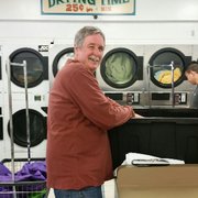Safe space winter shelter, William have great time with other volunteers!