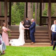 Wedding ceremony in Foresthill CA