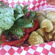 Dress your own burger as you like!