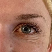 Classic Lash Extensions.  This is a 1:1 Lash Extension to Natural Lash.