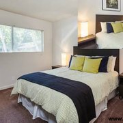 2 bedroom bedroom