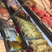 lots of pan dulce
