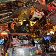 Ceiling installations