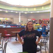 Great mall for women to shop at, haven't seen a whole for guys. But they have good food at J&J's cafe...