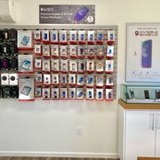 Zagg Screen protectors Lifetime warranty