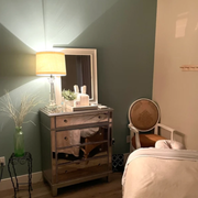 massage room
