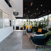 The cozy patio!