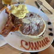 Strawberry & Cream Pancakes -GS-