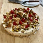 Tiramisu cake