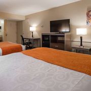 Double Queen Room