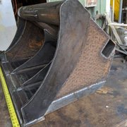 Custom front loader bucket
