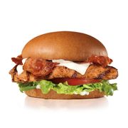 a chicken sandwich with lettuce and bacon