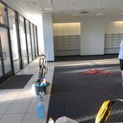 Commercial construction clean-up