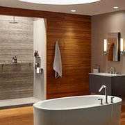Smooth-walled showers let you create endless opportunities.