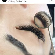 Beautiful lash extensions done by Courtney