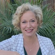 Hi! I'm Rebecca.  It's nice to meet you.  I am 2X Certified in Lash Extensions and I have a Cosmetology License in the State of California.