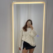 I love the new lulus outlet location! The new fitting room mirrors make me feel so fancy