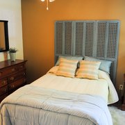 Inside a model unit of 1661 Forest Avenue Apartments