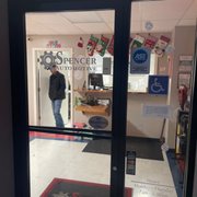 Entrance of Spencer Automotive