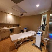 Treatment room for VanquishMe