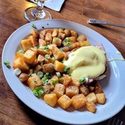 Eggs Benedict