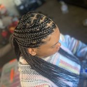 Knotless braids