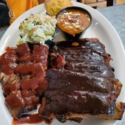 Brisket and ribs plate