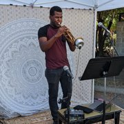 Live music at OFF THE WALL @ Kai