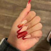nails