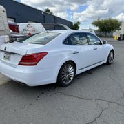 2013 Hyundai Equus 
Job's done.