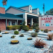 The entrance to Safari Inn