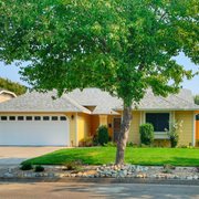 Let us help you with Parkway and Garden design.