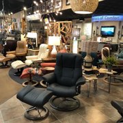 Experience Stressless seating.