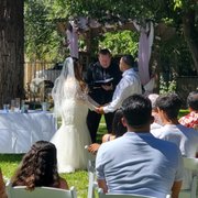 Helping you create memories that last a life time on your special day !