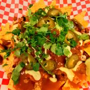 Chikun enchilada nachos