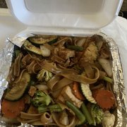 Pad See-Ew with tofu