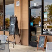 the outside of a coffee shop