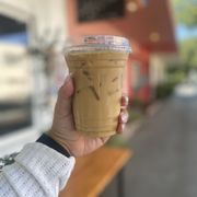 Iced vanilla latte - delish!