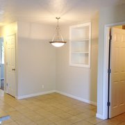 Bright and open dining room!