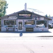 This is a picture of the storefront. It is small on the outside but we have over 4000 square feet of showroom in size and it goes way back