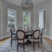 Modern & elegant kitchen nook!