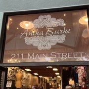 Front- This is where the owner asks that you stand if you have your 10 lb dog in a stroller (instead of in her shop).