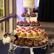 Cupcakes & Cake by: Cupcake Crusader Photography By: Drozian Photoworks