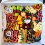 Date Night Charcuterie Box