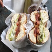 BLT